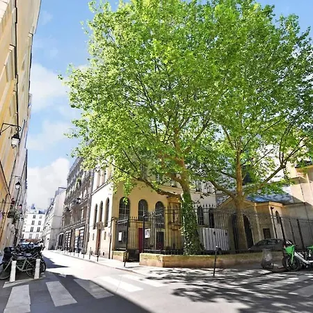 Chic Et Tendance Au Coeur Du Marais Vibrant Parijs